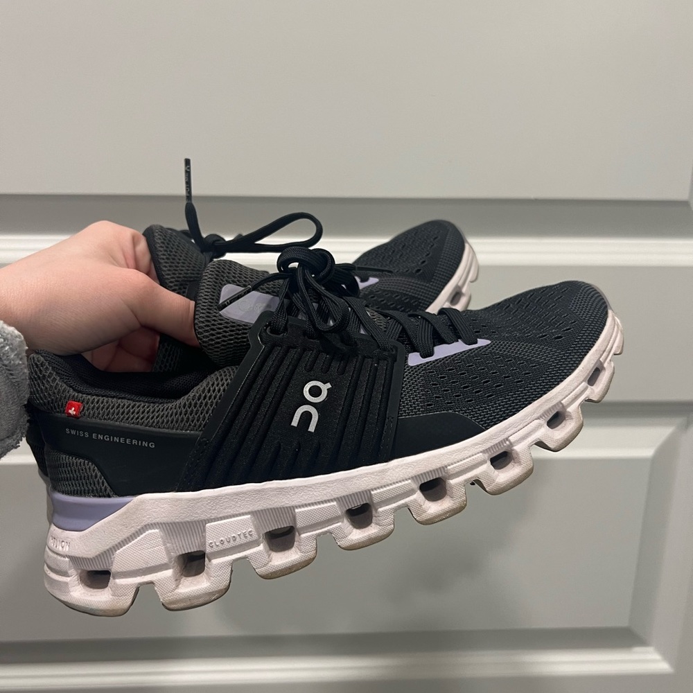 Womens OnCloud Sneakers